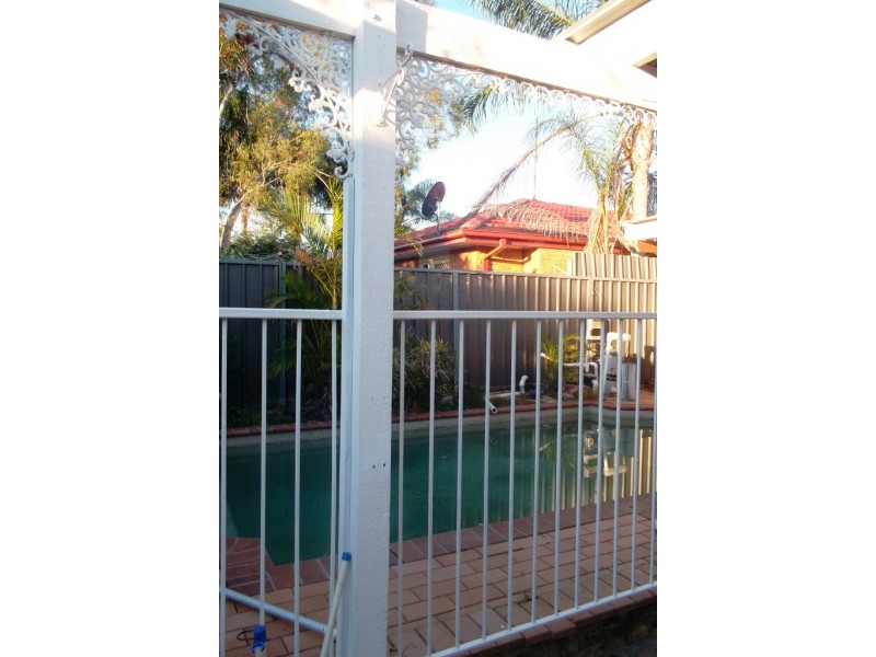 12 Ivy Avenue, Mcgraths Hill NSW 2756