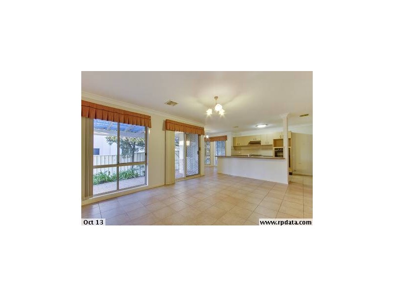 73 Perkins Drive, Kellyville NSW 2155