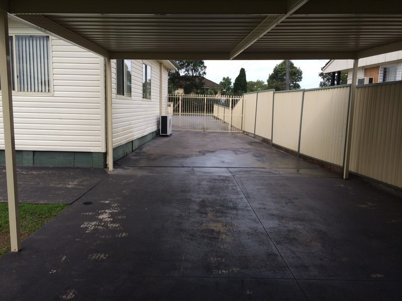 25 Adams Circuit, St Marys NSW 2760