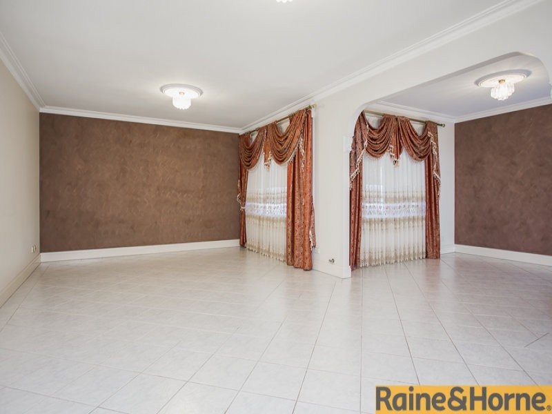 14 Perfection Avenue, Stanhope Gardens NSW 2768