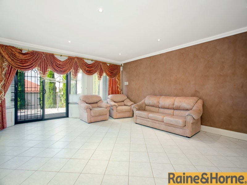 14 Perfection Avenue, Stanhope Gardens NSW 2768