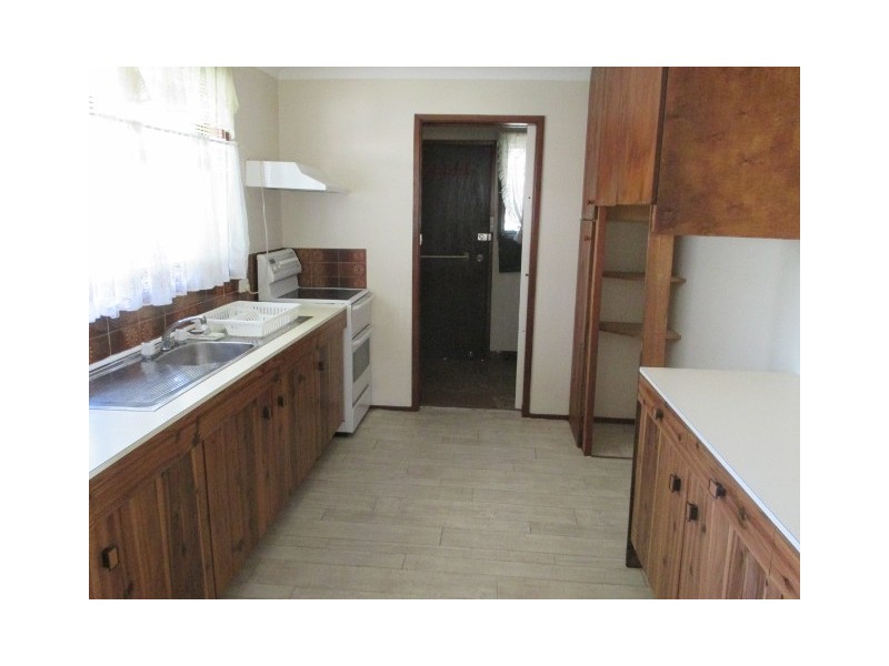 3 Chestnut Drive, Glossodia NSW 2756