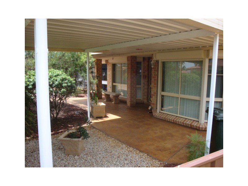 6 Sabrina Grove, Plumpton NSW 2761