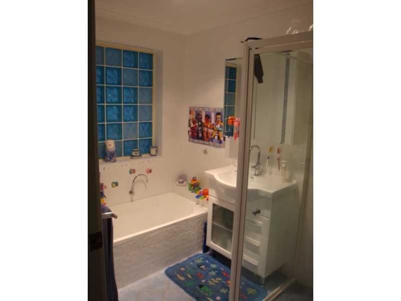 6 Sabrina Grove, Plumpton NSW 2761