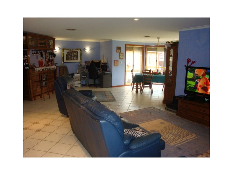 6 Sabrina Grove, Plumpton NSW 2761