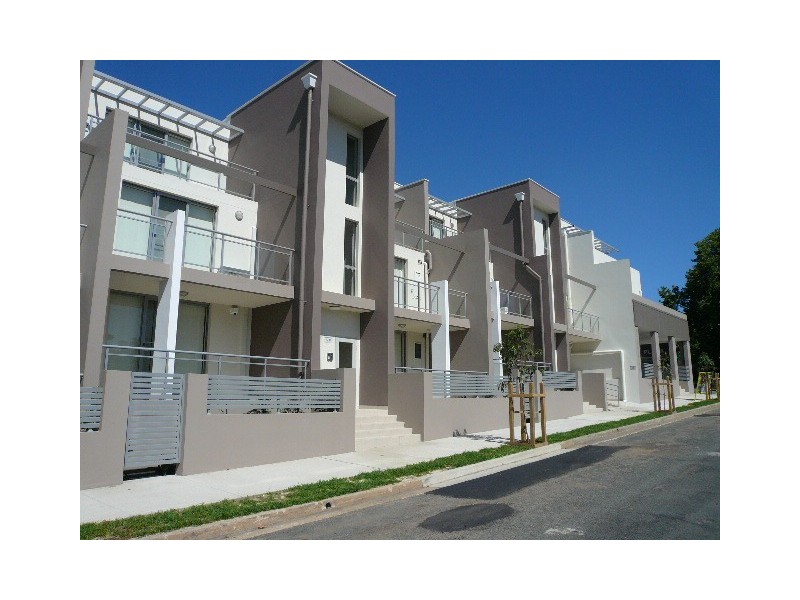 33/8-14 Bosworth Street, Richmond NSW 2753