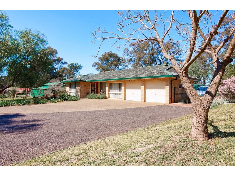 71 Wavehill Avenue, Windsor Downs NSW 2756