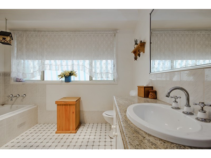 71 Wavehill Avenue, Windsor Downs NSW 2756