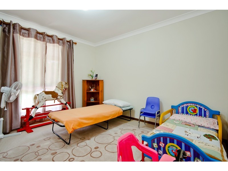 30 Dungullin Way, East Kurrajong NSW 2758