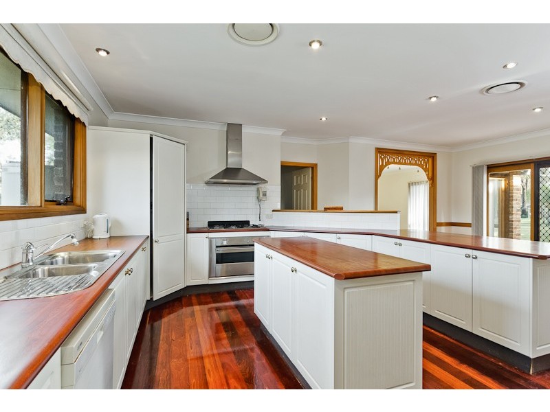 210 Sanctuary Drive, Windsor Downs NSW 2756