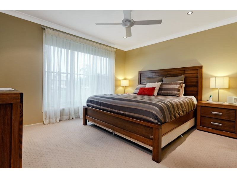 2 Burnside Grove, Windsor Downs NSW 2756