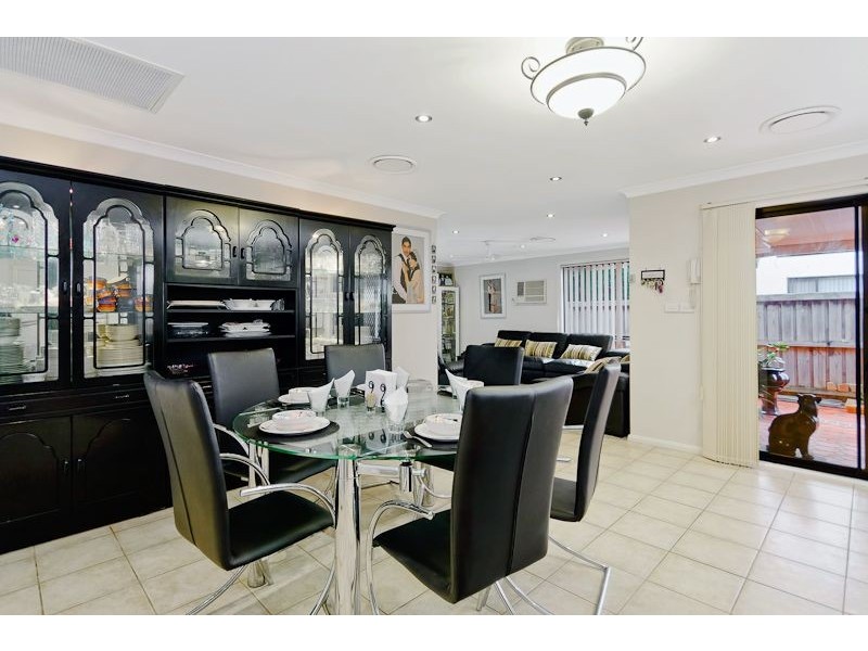 17 Wicklow Place, Rouse Hill NSW 2155