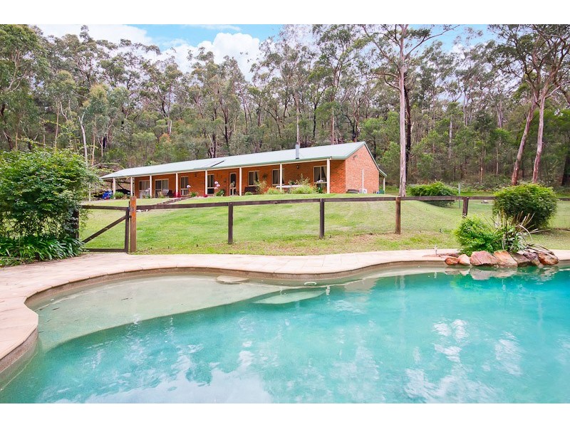 30 Dungullin Way, East Kurrajong NSW 2758