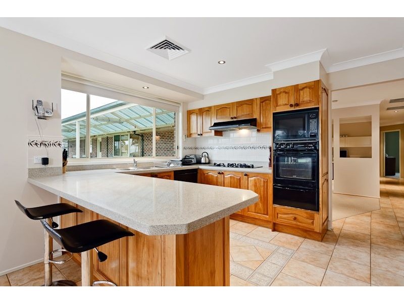 2 Burnside Grove, Windsor Downs NSW 2756
