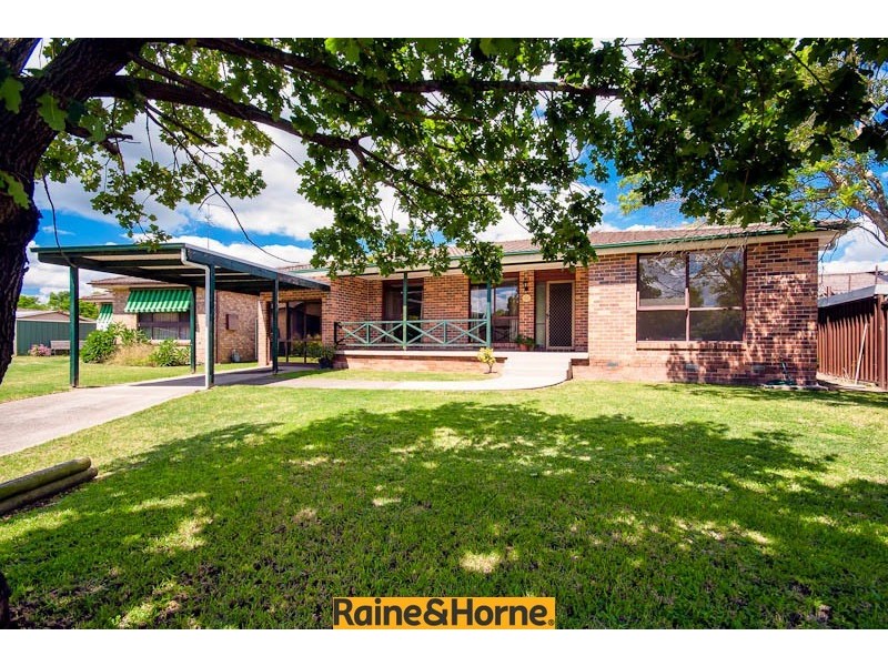 7 Grono Place, Mcgraths Hill NSW 2756