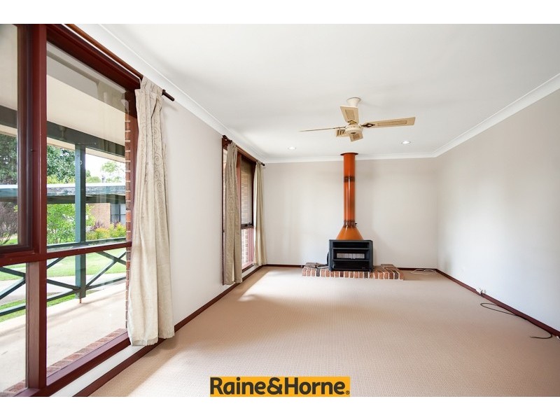 7 Grono Place, Mcgraths Hill NSW 2756