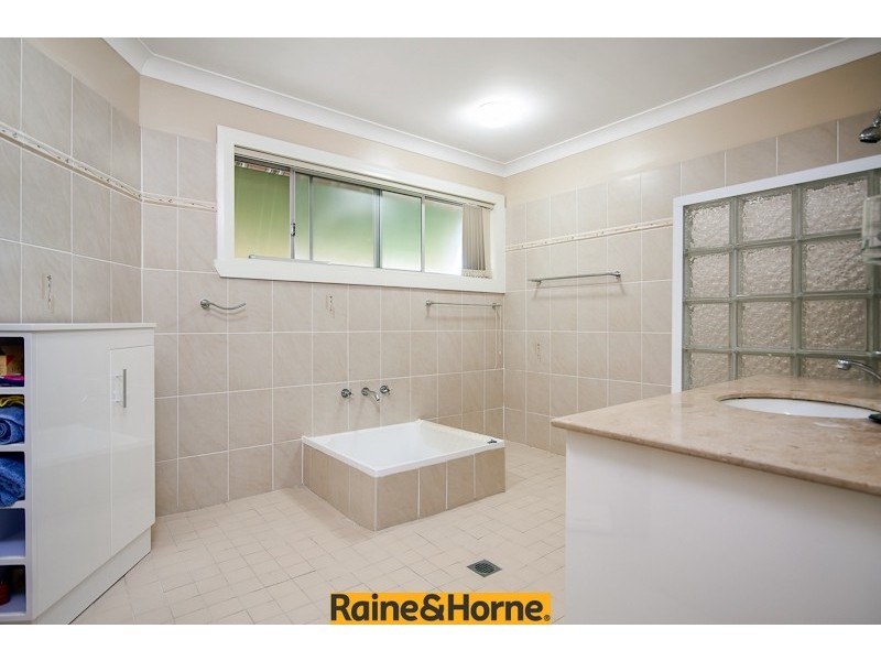 53 Hawkesbury Valley Way, Windsor NSW 2756