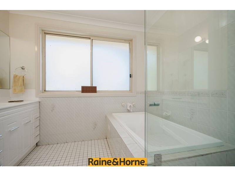 1 Archer Lane, Windsor Downs NSW 2756