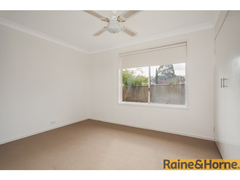 2/10 Turner Close, Bligh Park NSW 2756