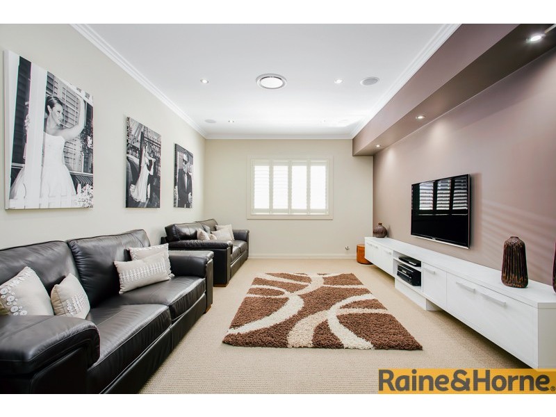 9 Bona Vista Drive, Pitt Town NSW 2756