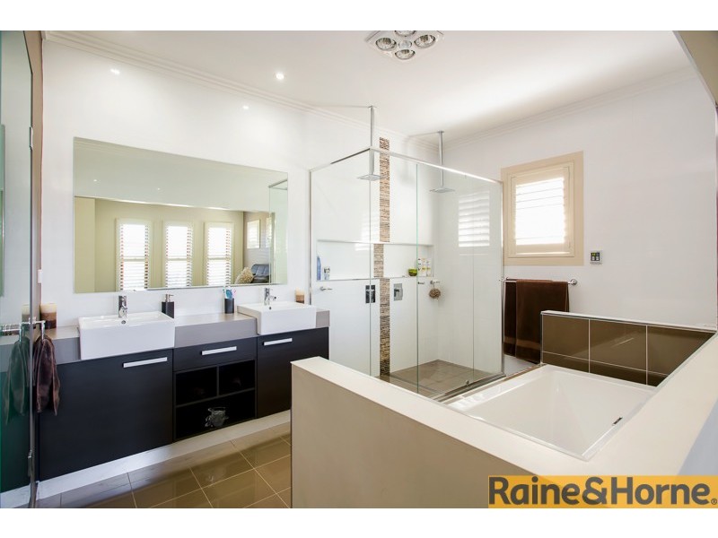 9 Bona Vista Drive, Pitt Town NSW 2756