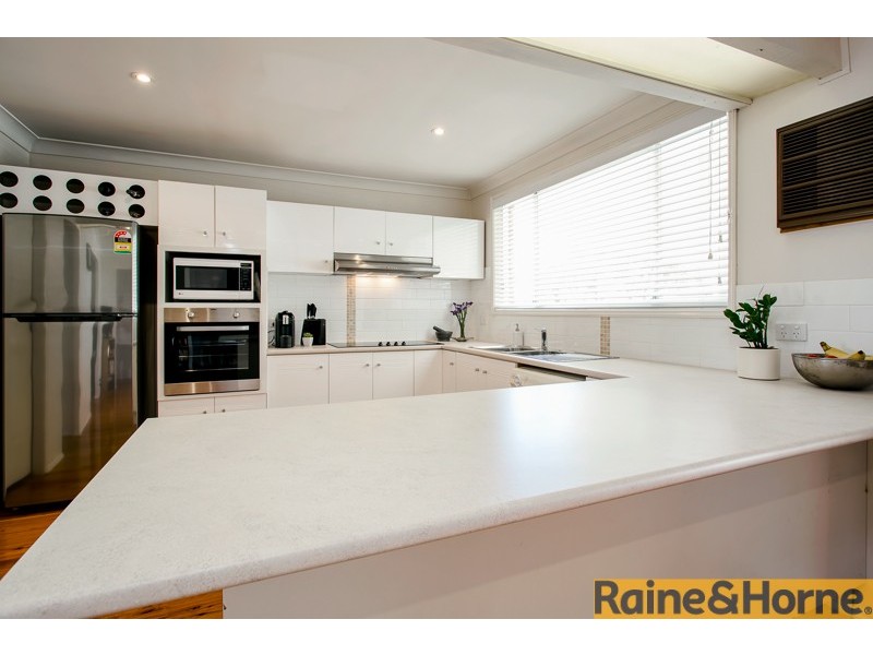 30 Meares Road, Mcgraths Hill NSW 2756