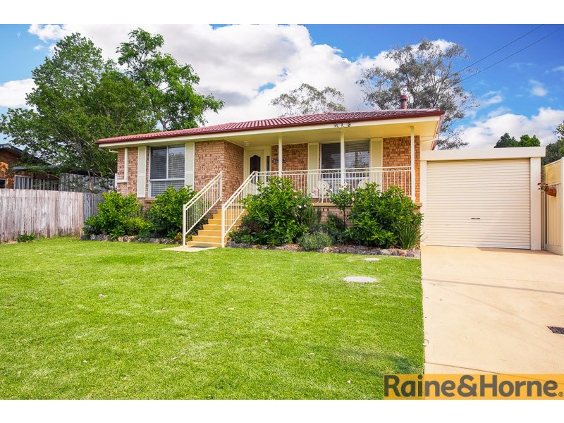 17 Havelock Street, Mcgraths Hill NSW 2756
