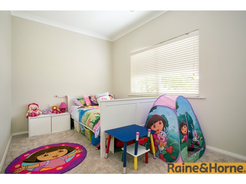 7 Warrina Place, Londonderry NSW 2753