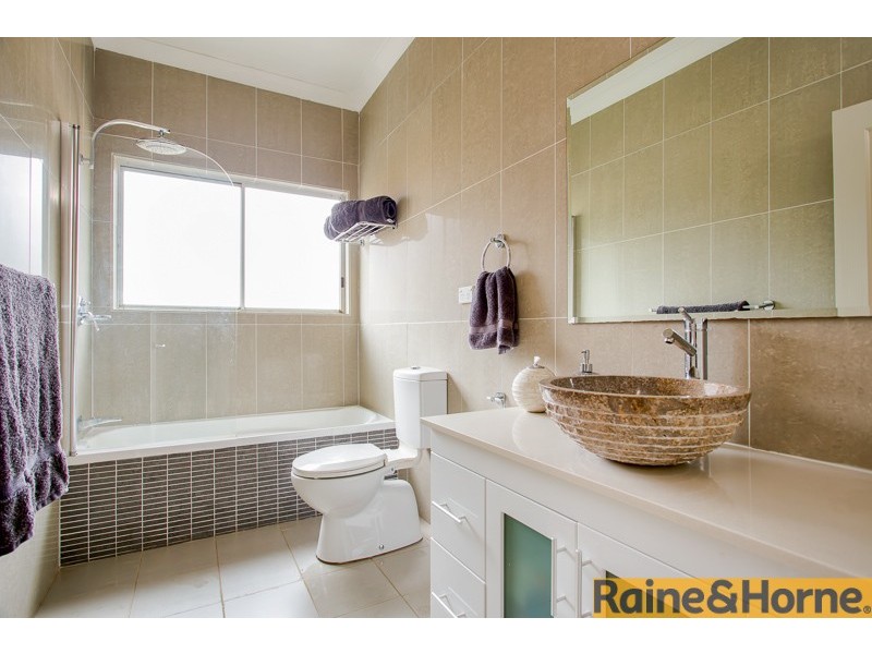 7 Warrina Place, Londonderry NSW 2753