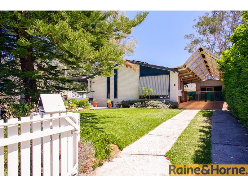 8 McKenzie Cres, Wilberforce NSW 2756