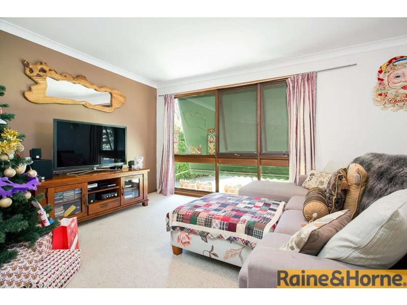 8 McKenzie Cres, Wilberforce NSW 2756