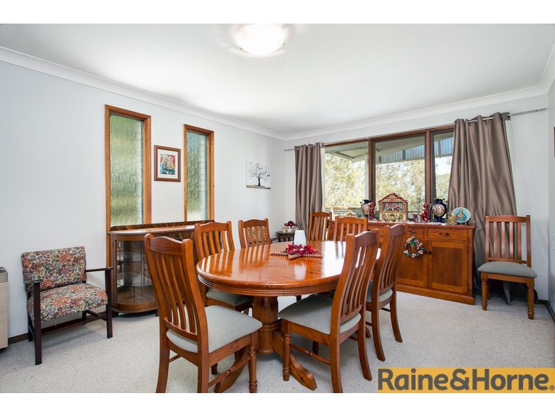 8 McKenzie Cres, Wilberforce NSW 2756