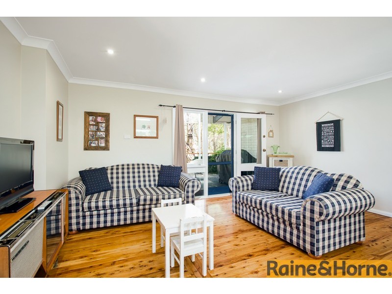 8 McKenzie Cres, Wilberforce NSW 2756