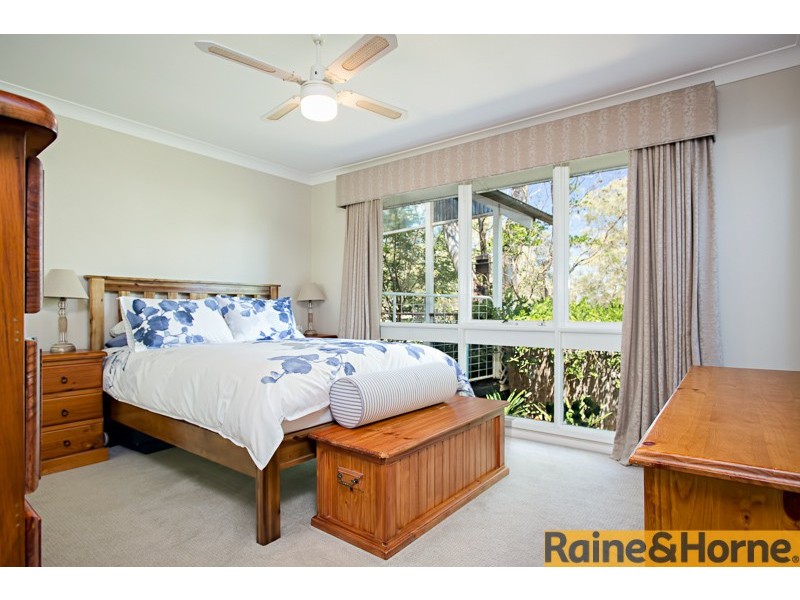 8 McKenzie Cres, Wilberforce NSW 2756