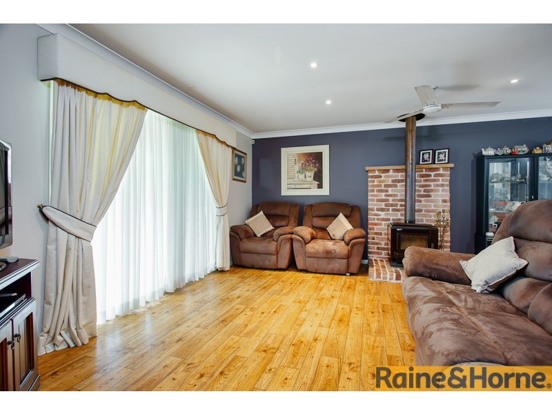 8 Heather Place, Wilberforce NSW 2756