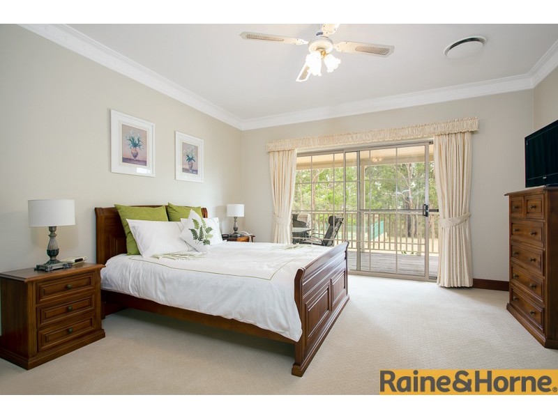 17 Burnside Grove, Windsor Downs NSW 2756
