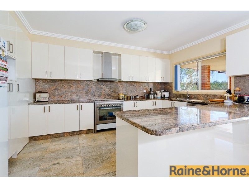 37 Kamrock Grove, Wilberforce NSW 2756