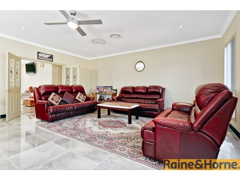 37 Kamrock Grove, Wilberforce NSW 2756