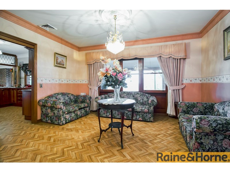 39 George Street, Windsor NSW 2756