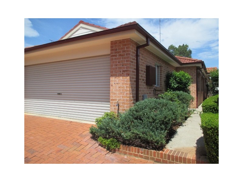 63 John Tebbutt Place, Richmond NSW 2753