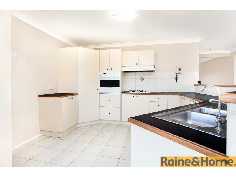 2 Tuscany Grove, South Penrith NSW 2750