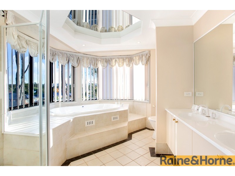 2 Tuscany Grove, South Penrith NSW 2750