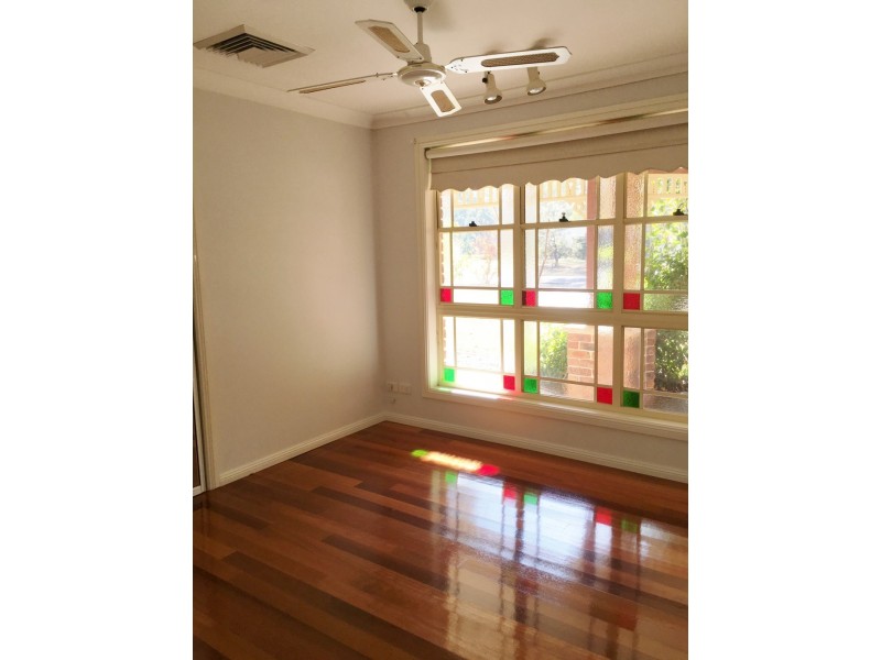 32 Barkly Drive, Windsor Downs NSW 2756