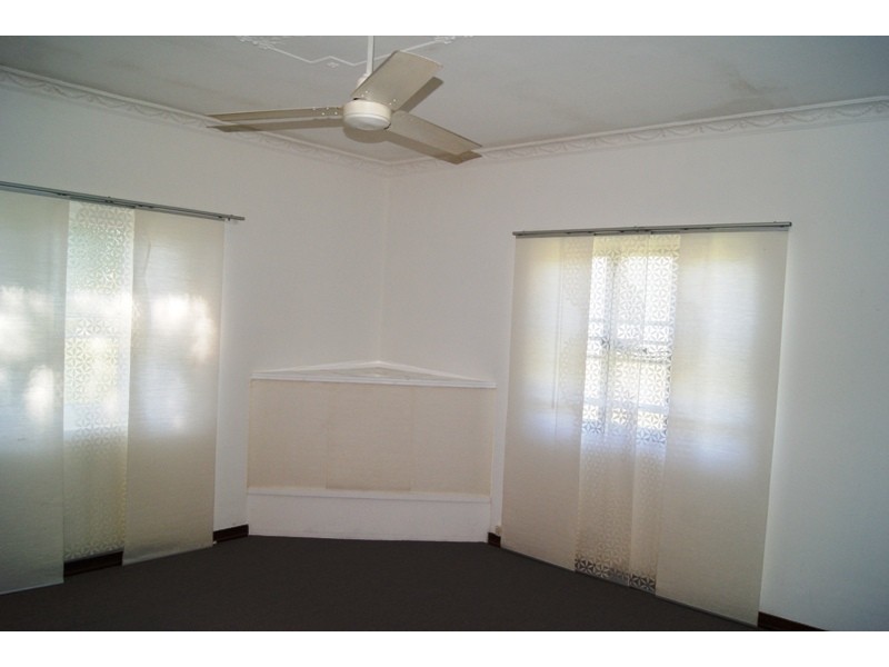 37 Skyring Street, Bundaberg East QLD 4670