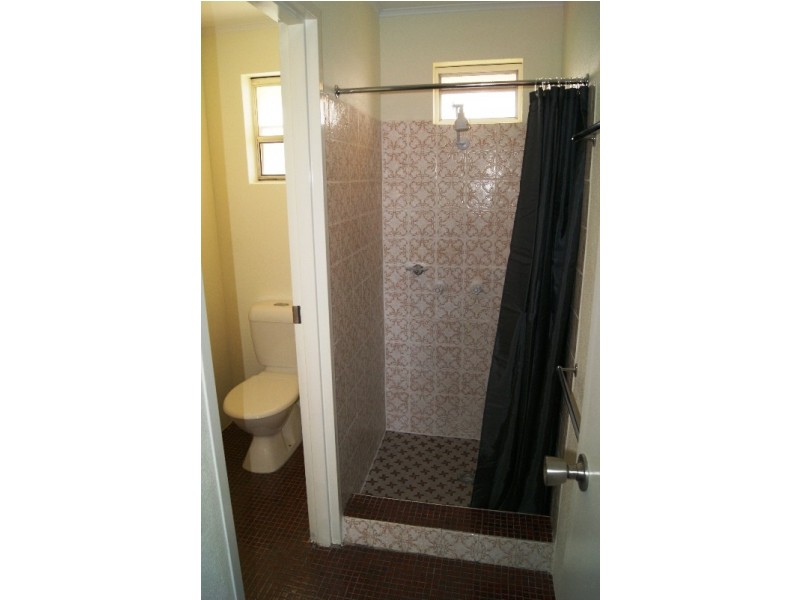 6/52 Alamein Street, Svensson Heights QLD 4670