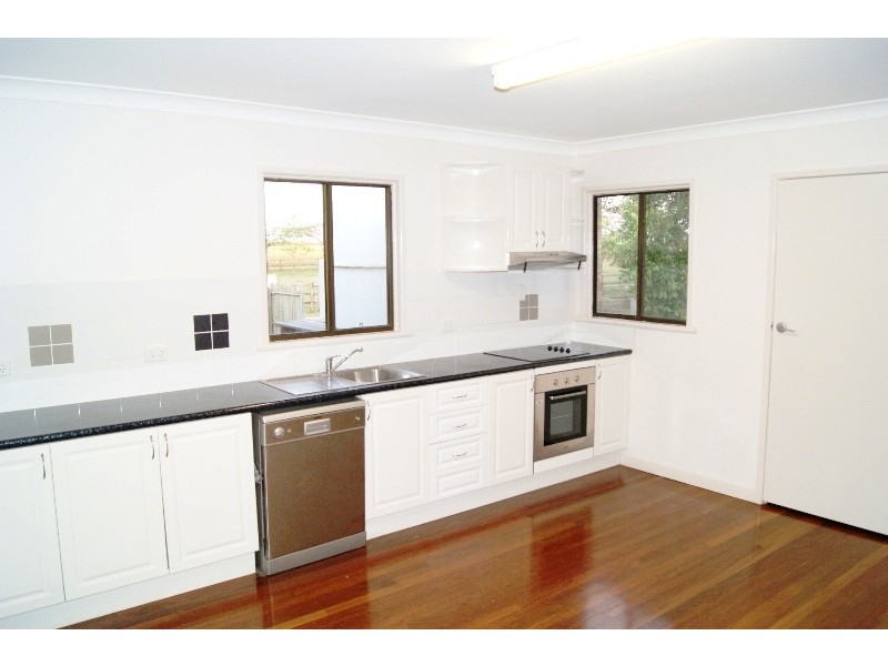 90 WINDERMERE ROAD, Bundaberg QLD 4670
