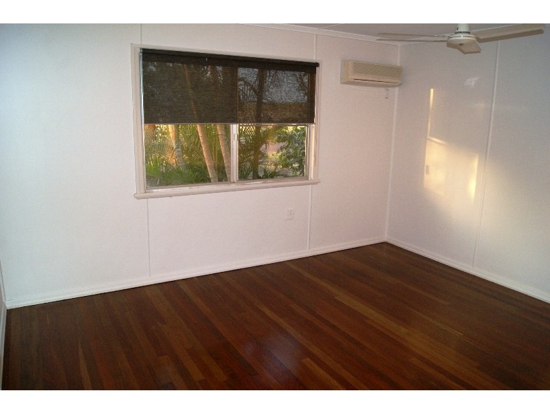 90 WINDERMERE ROAD, Bundaberg QLD 4670