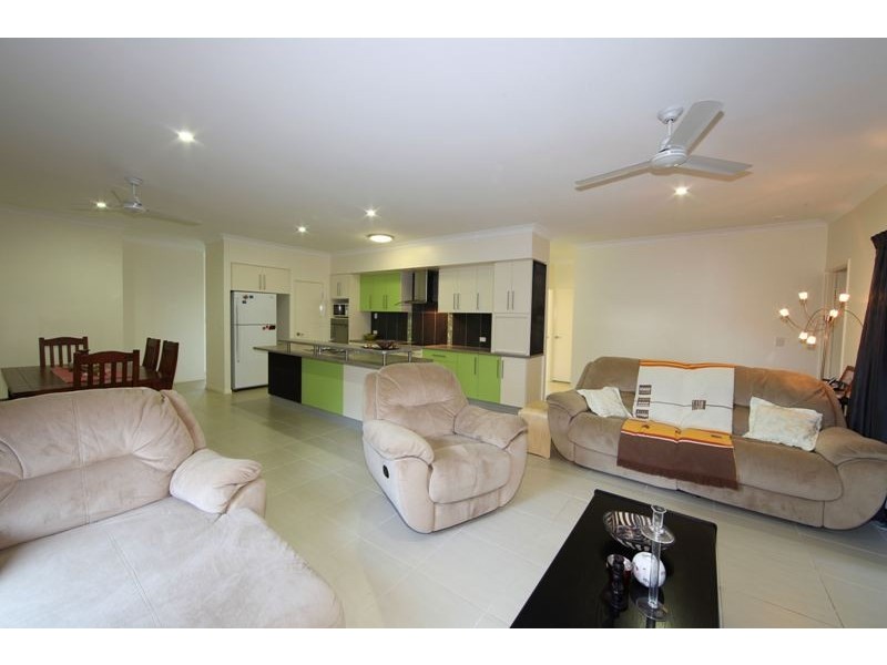 14 CYCAD COURT, Moore Park Beach QLD 4670