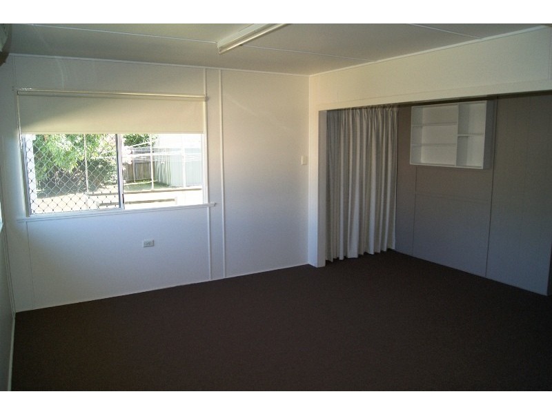 14 Barnes Street, Svensson Heights QLD 4670