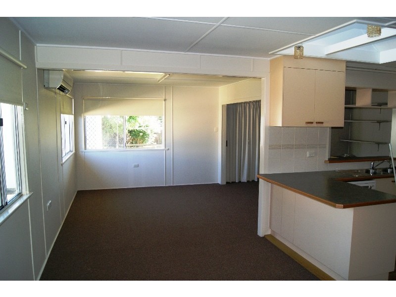 14 Barnes Street, Svensson Heights QLD 4670